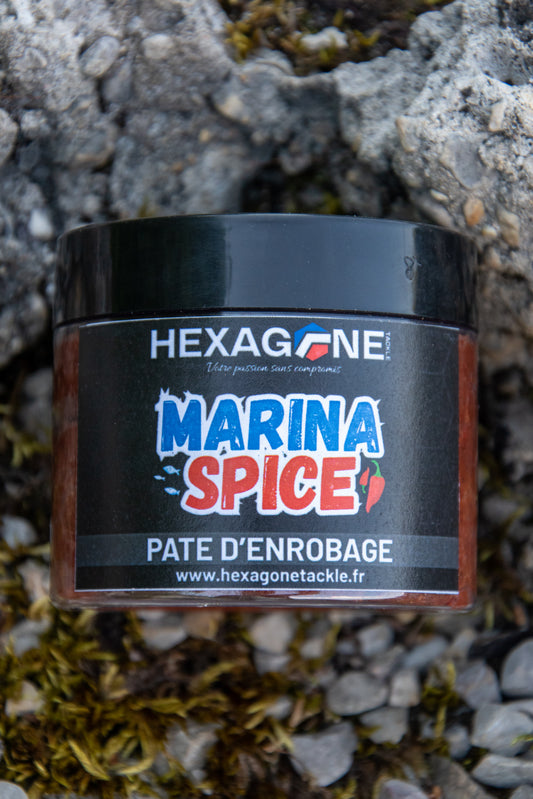 Pot de pâte d’enrobage Marina Spice, étiquette noire bleue, bouchon fermé