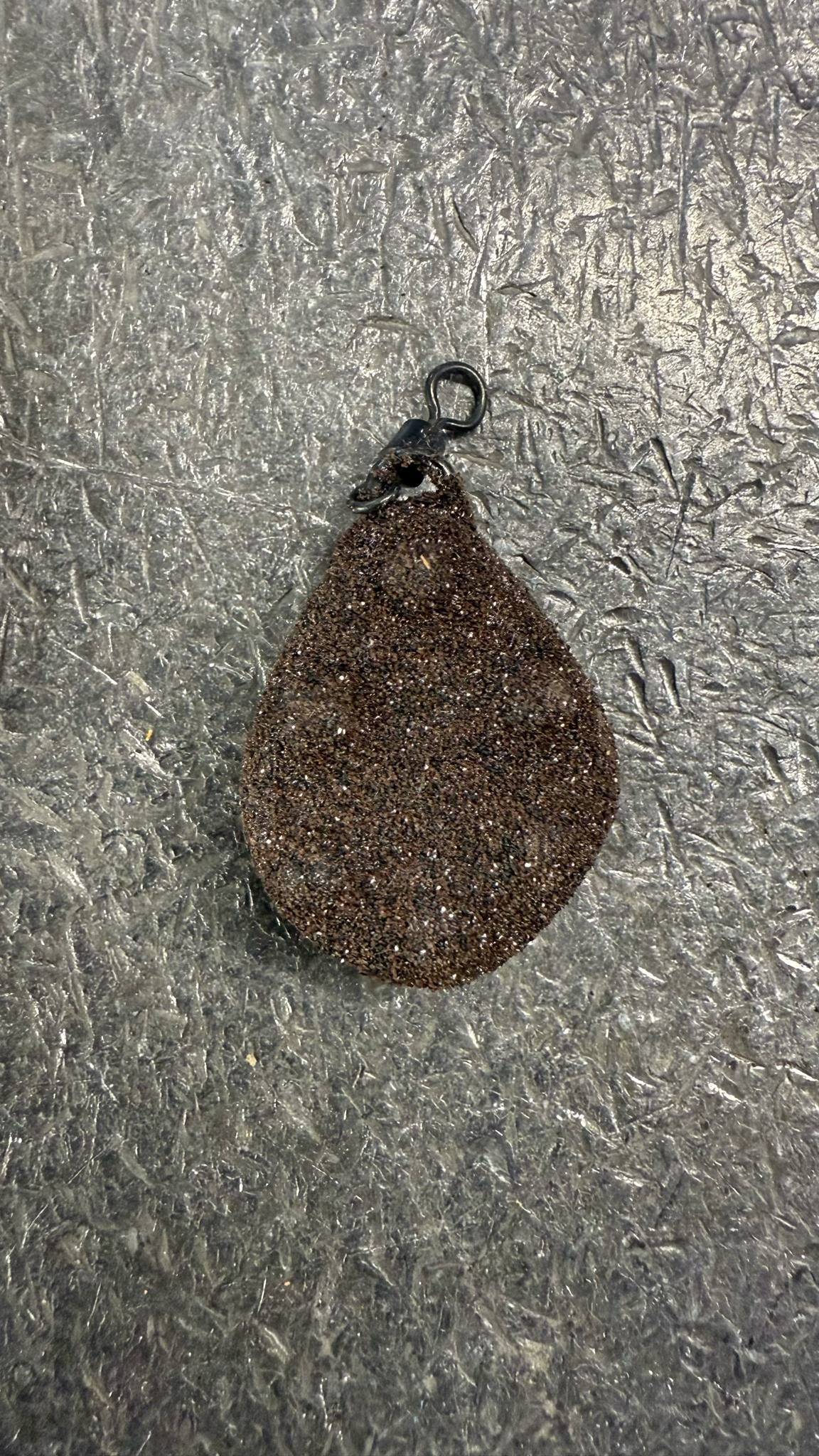 Goutte de plomb pour pêche, forme poire avec œillet de fixation en haut