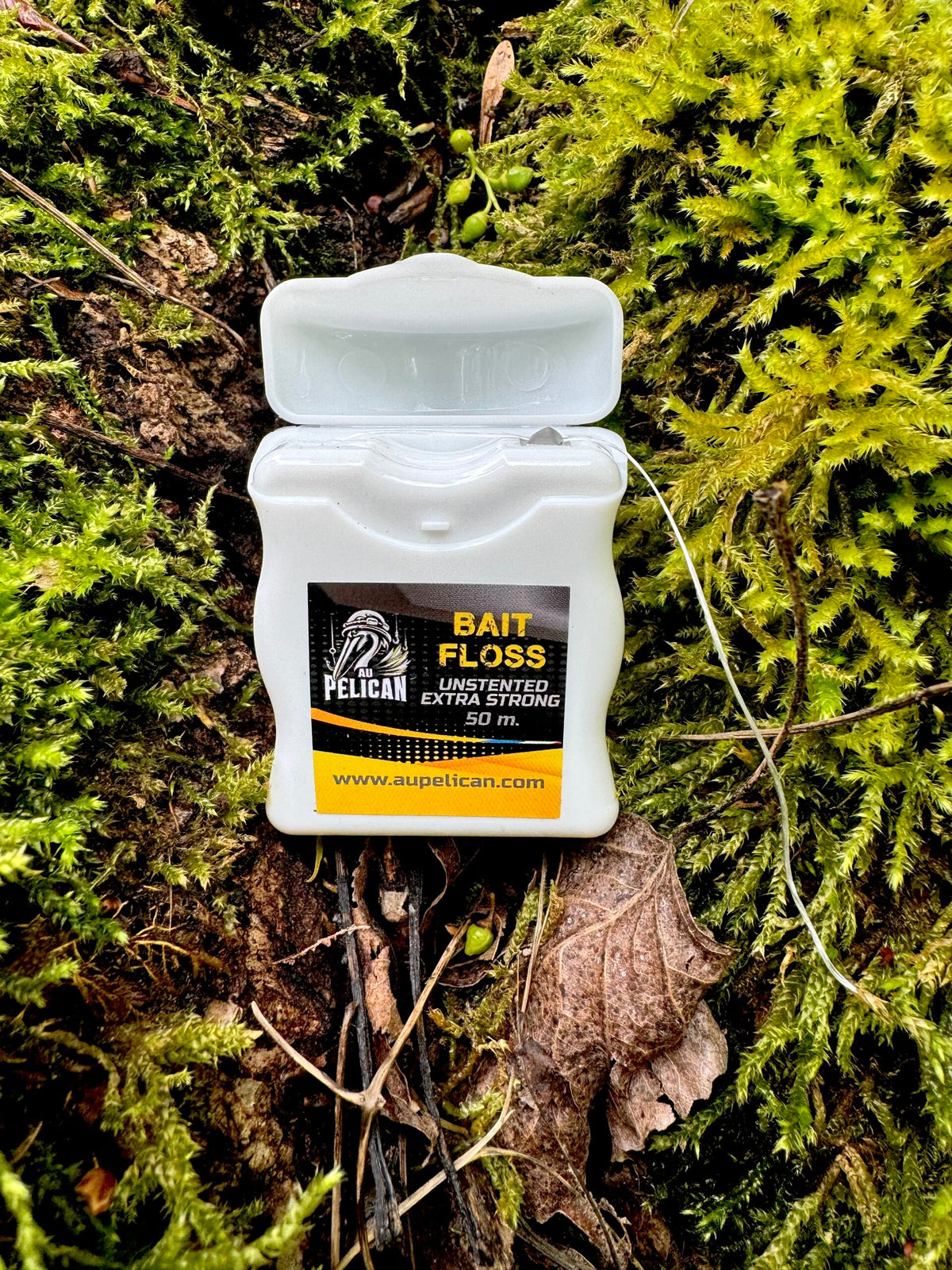 Boîte blanche de fil de pêche Bait Floss 50 m, étiquette visible